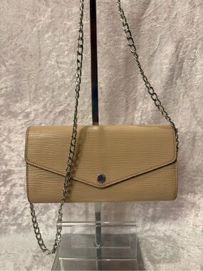 Louis Vuitton Epi Leather Sarah Wallet Galet Authentic